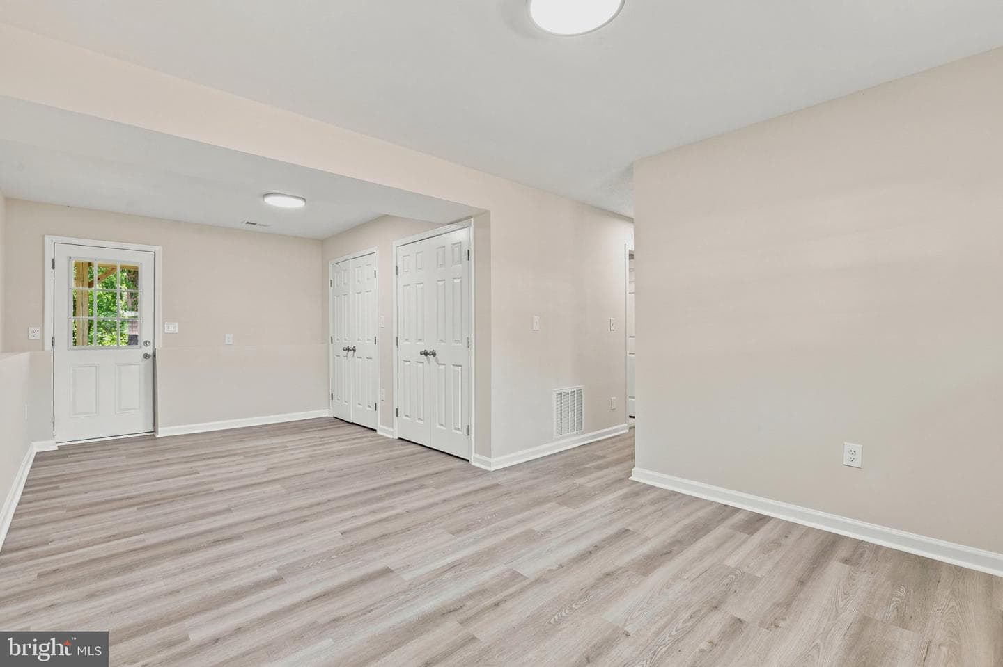 10921 Peach Tree Drive photo 22