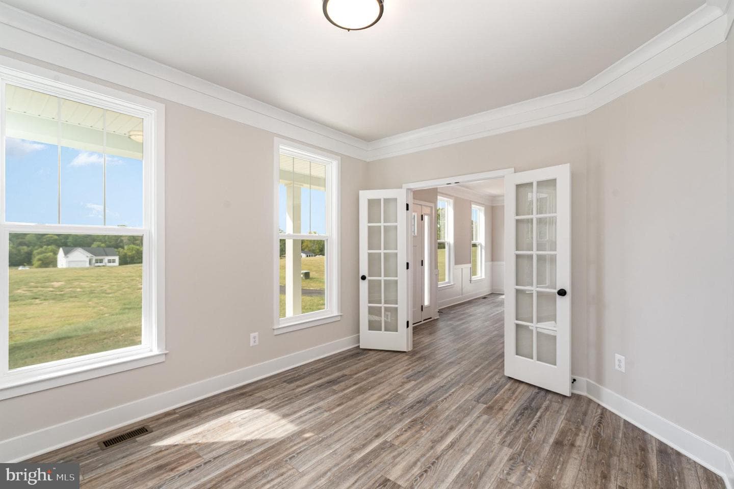 11406 Forest Walk Drive photo 6