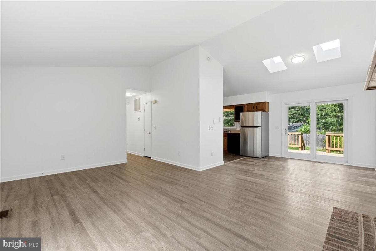10907 Stockade Drive photo 7