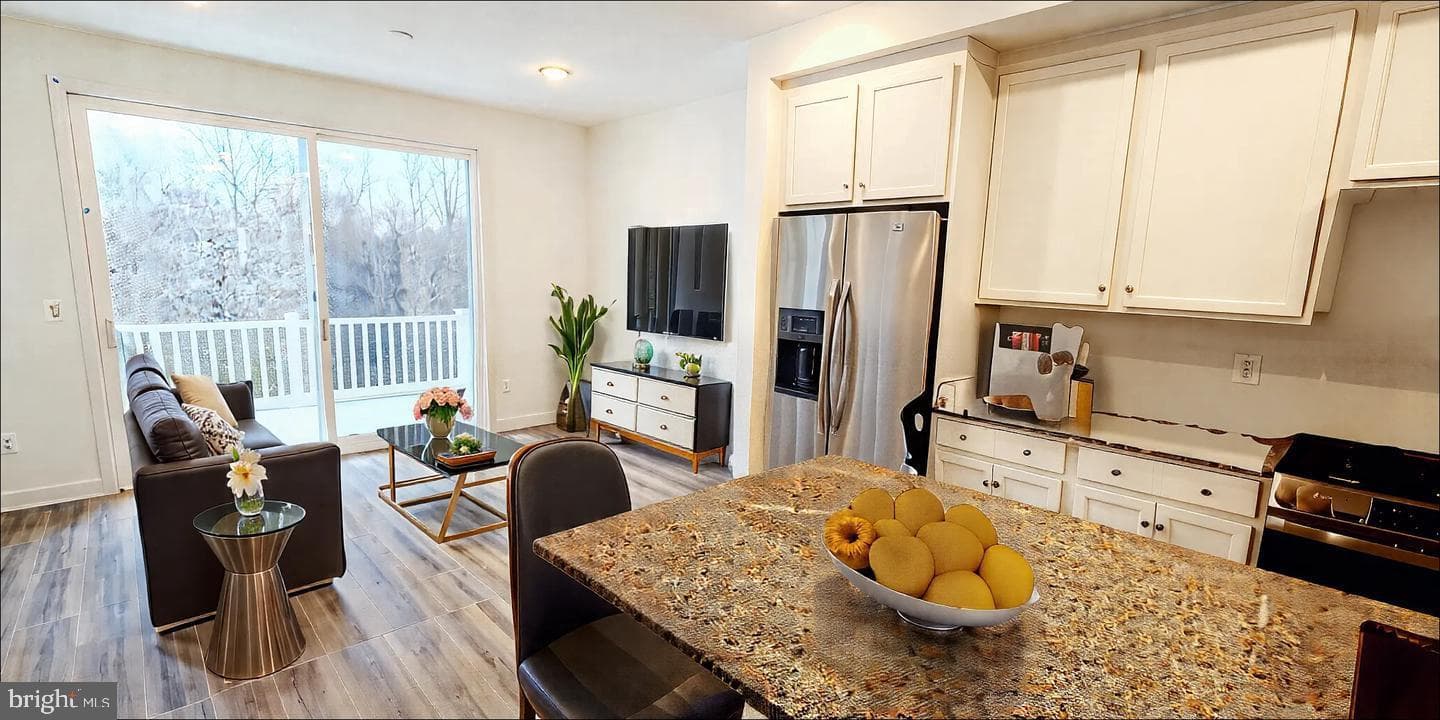 5053 Bigleaf Road photo 9