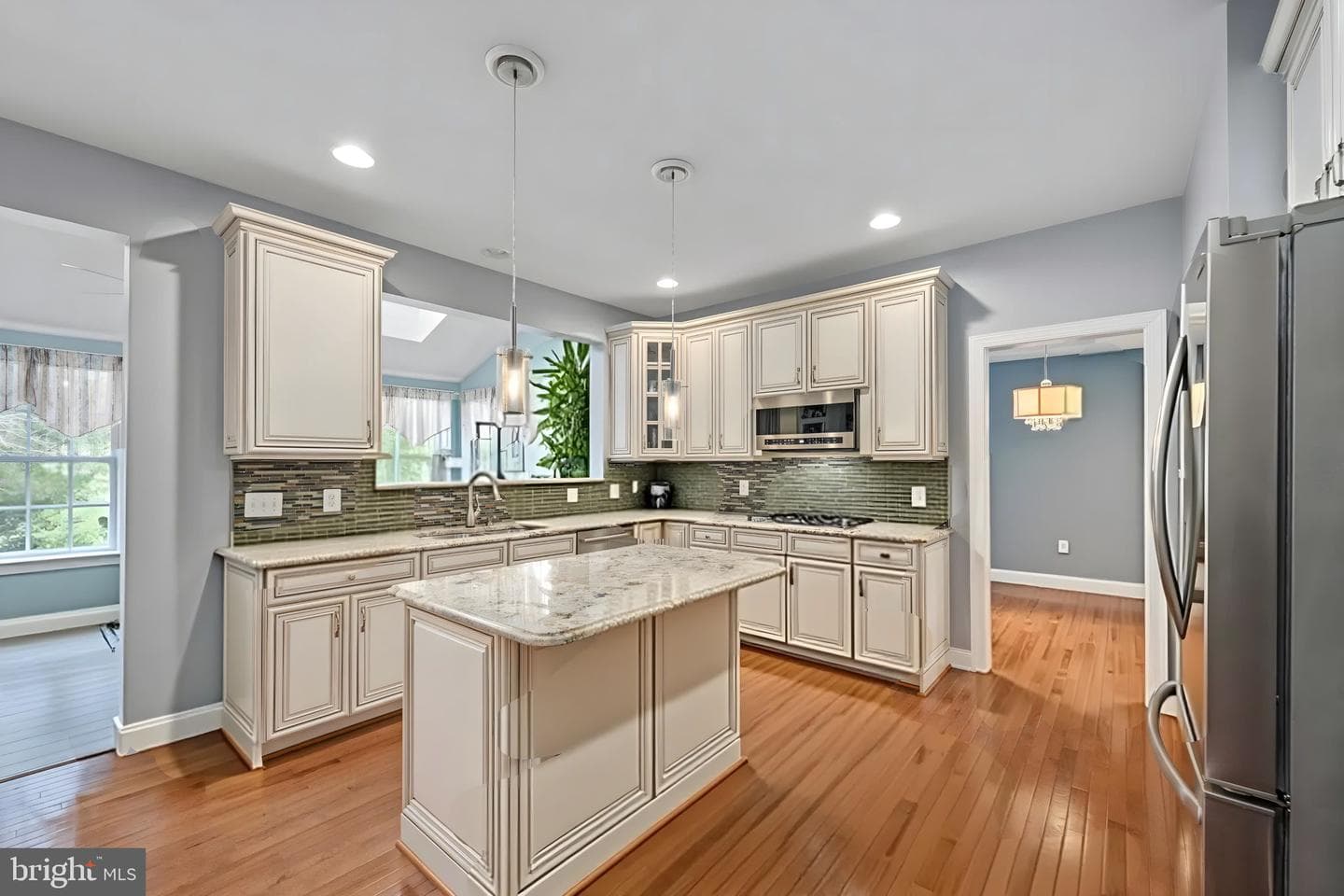 11613 Pine Hollow Lane photo 48