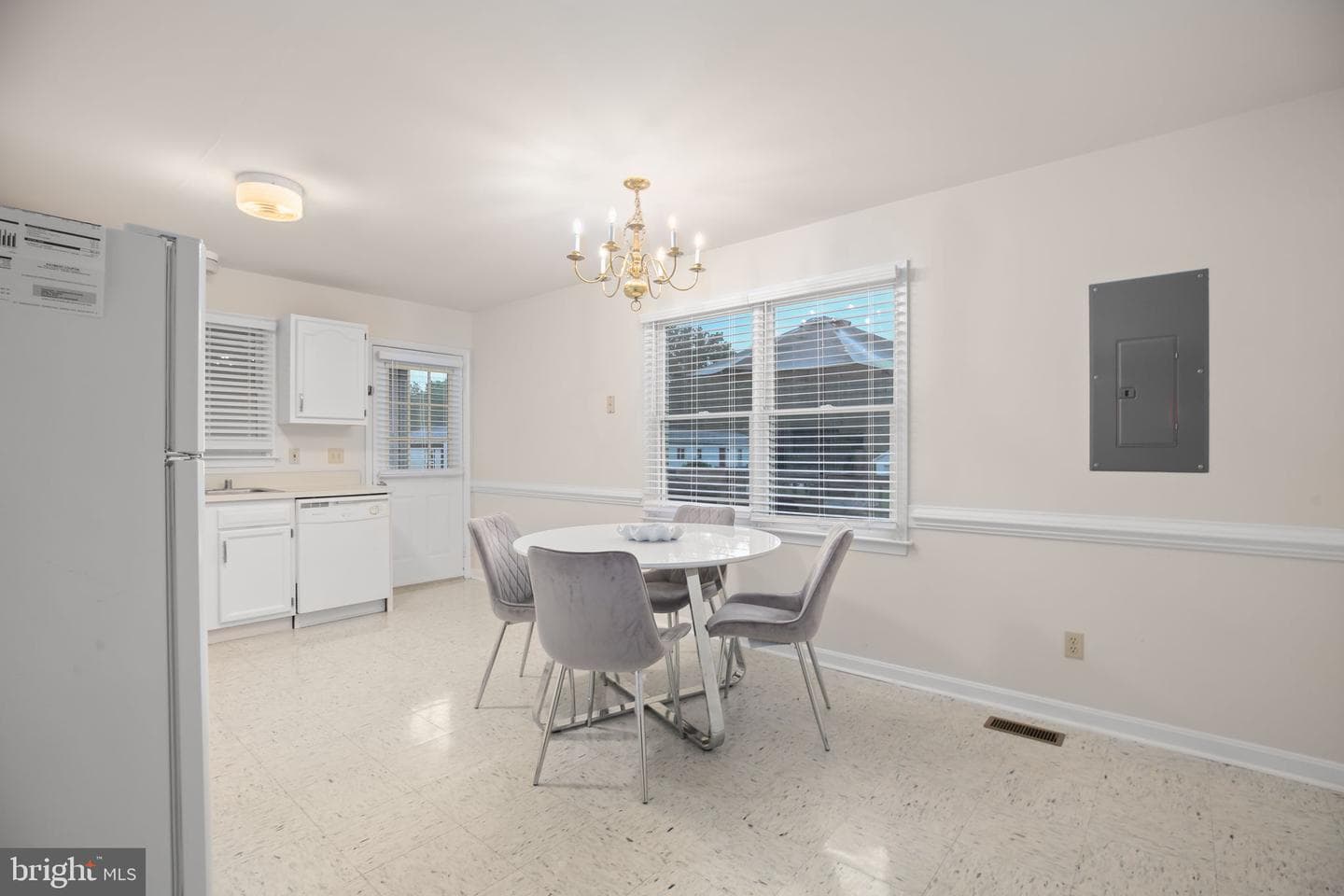 11517 Piedmont photo 6
