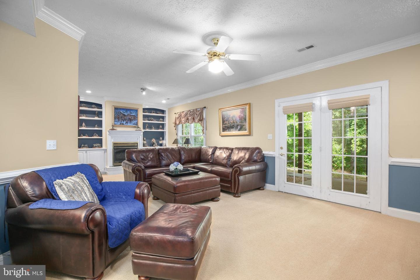 10033 Altamont Circle photo 46