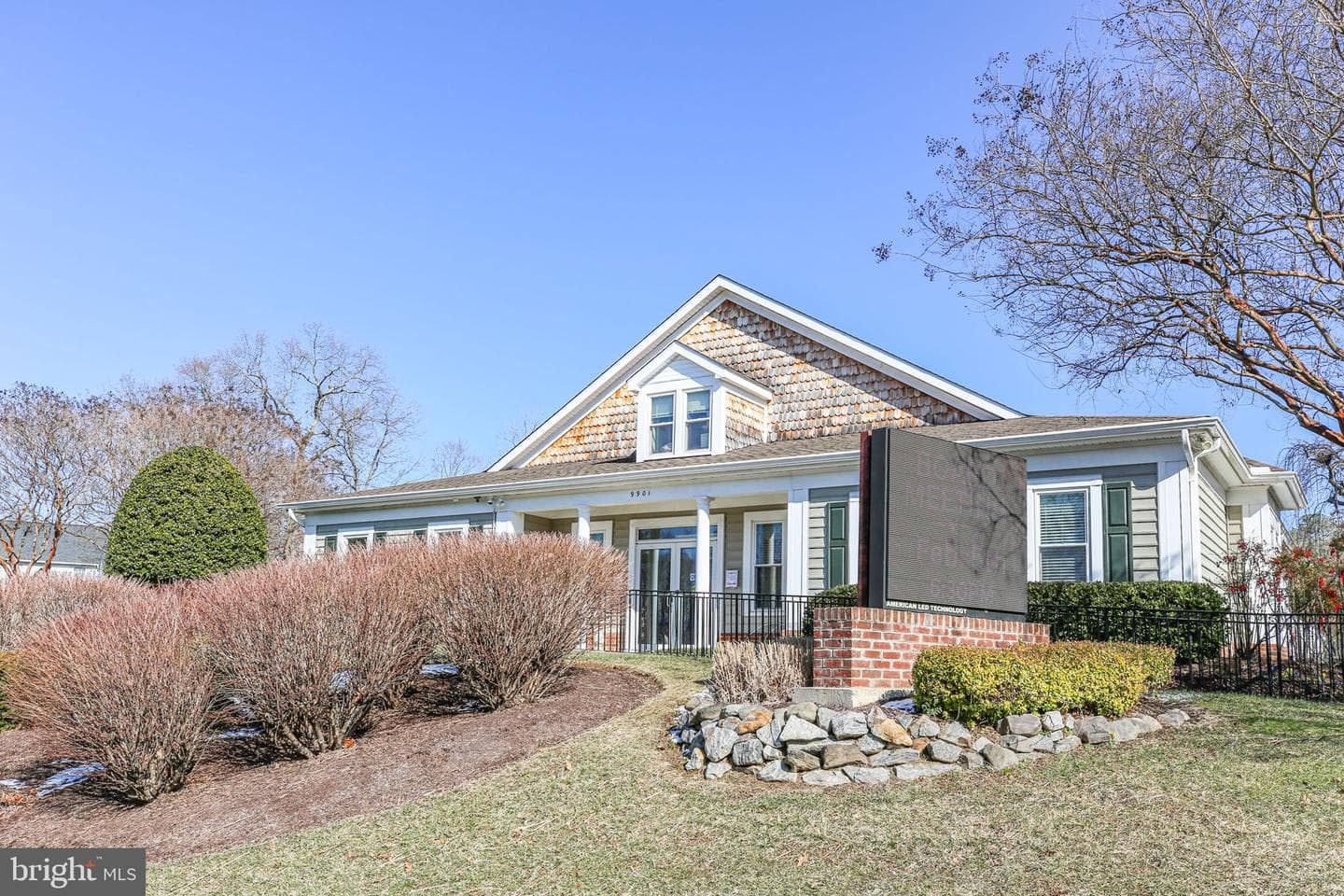 10033 Altamont Circle photo 57