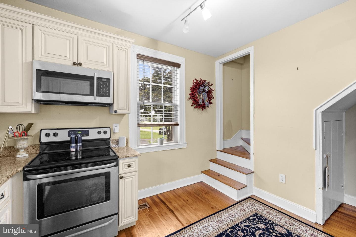 6801 Lake Pointe Drive photo 31