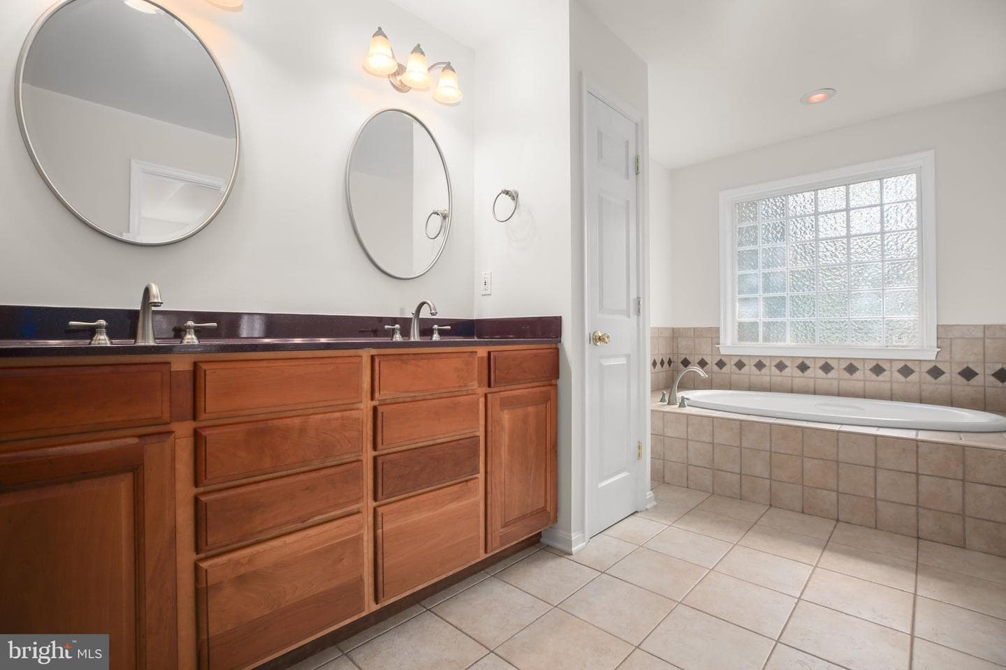 9712 Gunston Hall Road photo 19