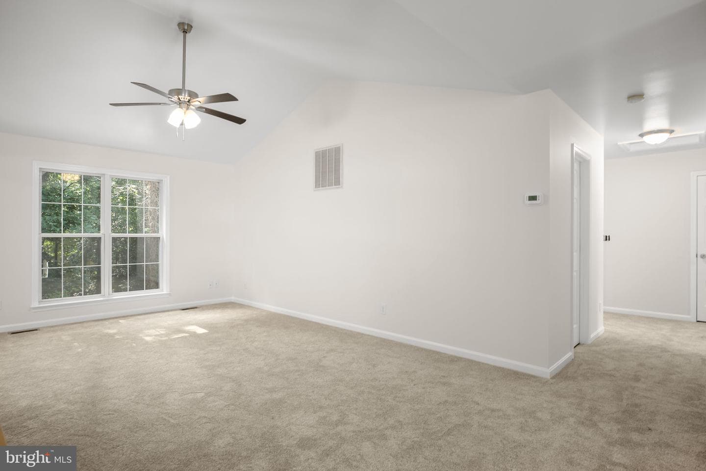 9712 Gunston Hall Road photo 2