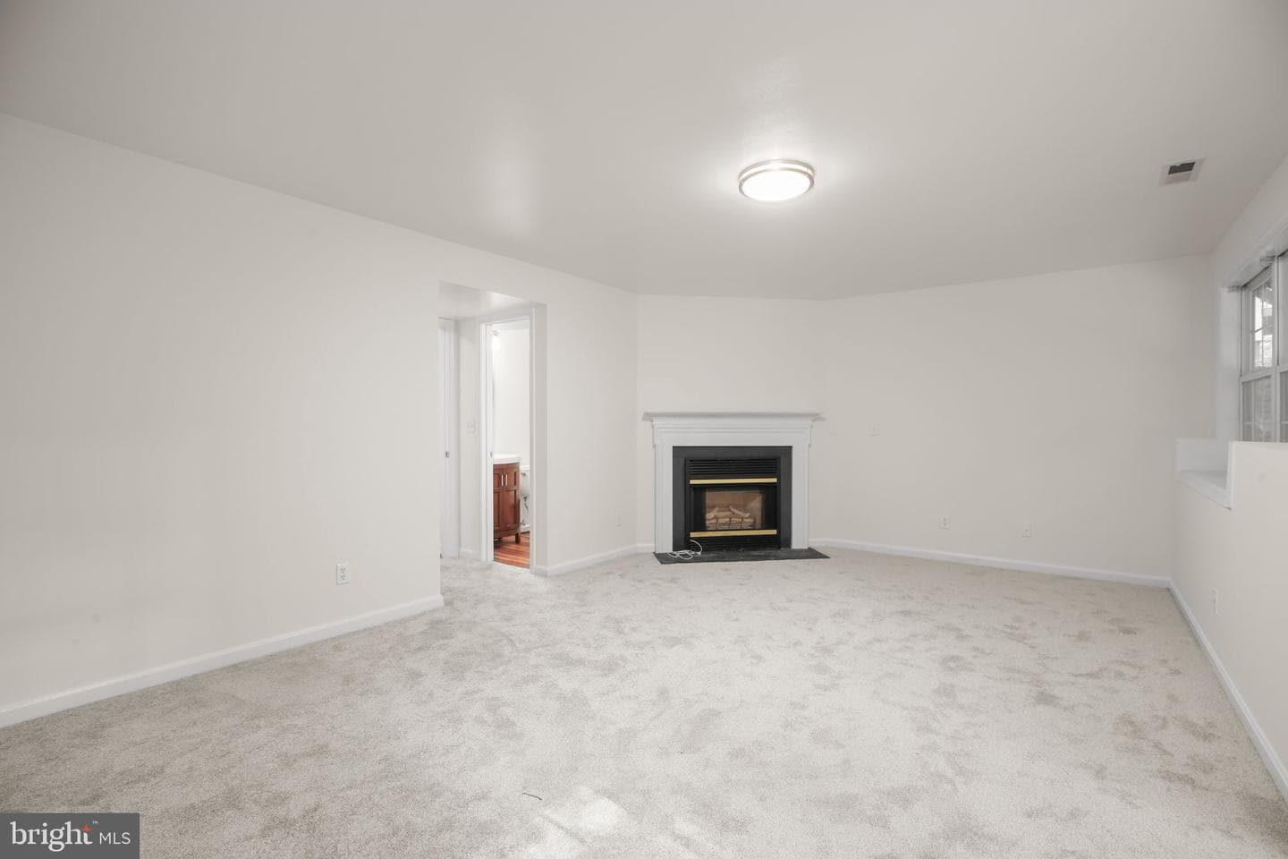 9712 Gunston Hall Road photo 23