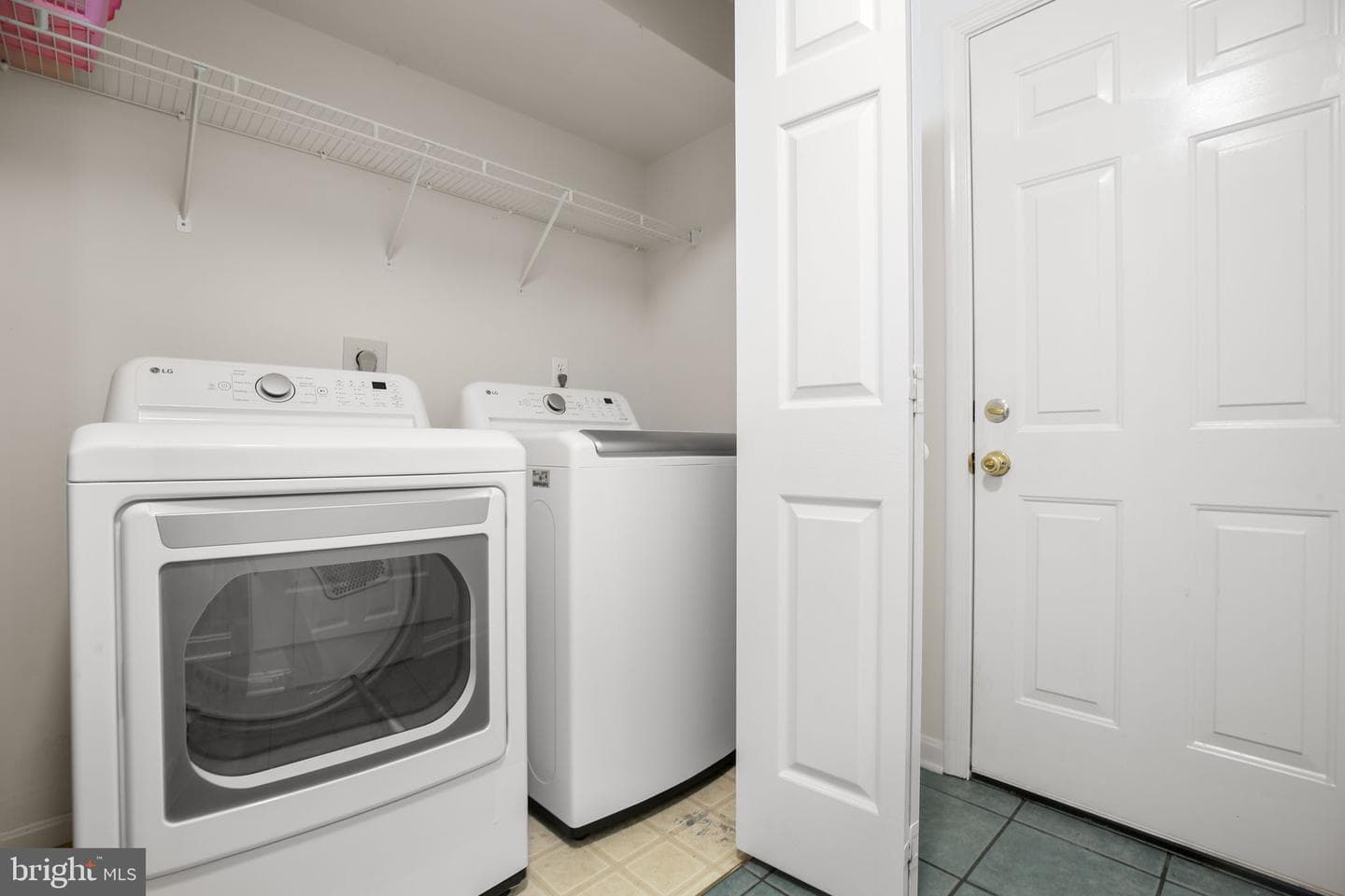 9712 Gunston Hall Road photo 27