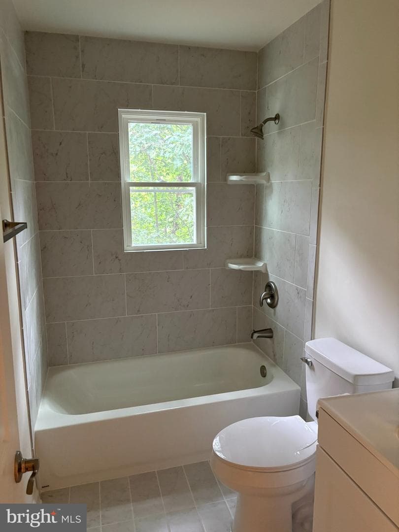 309 Olde Greenwich Dr. photo 22