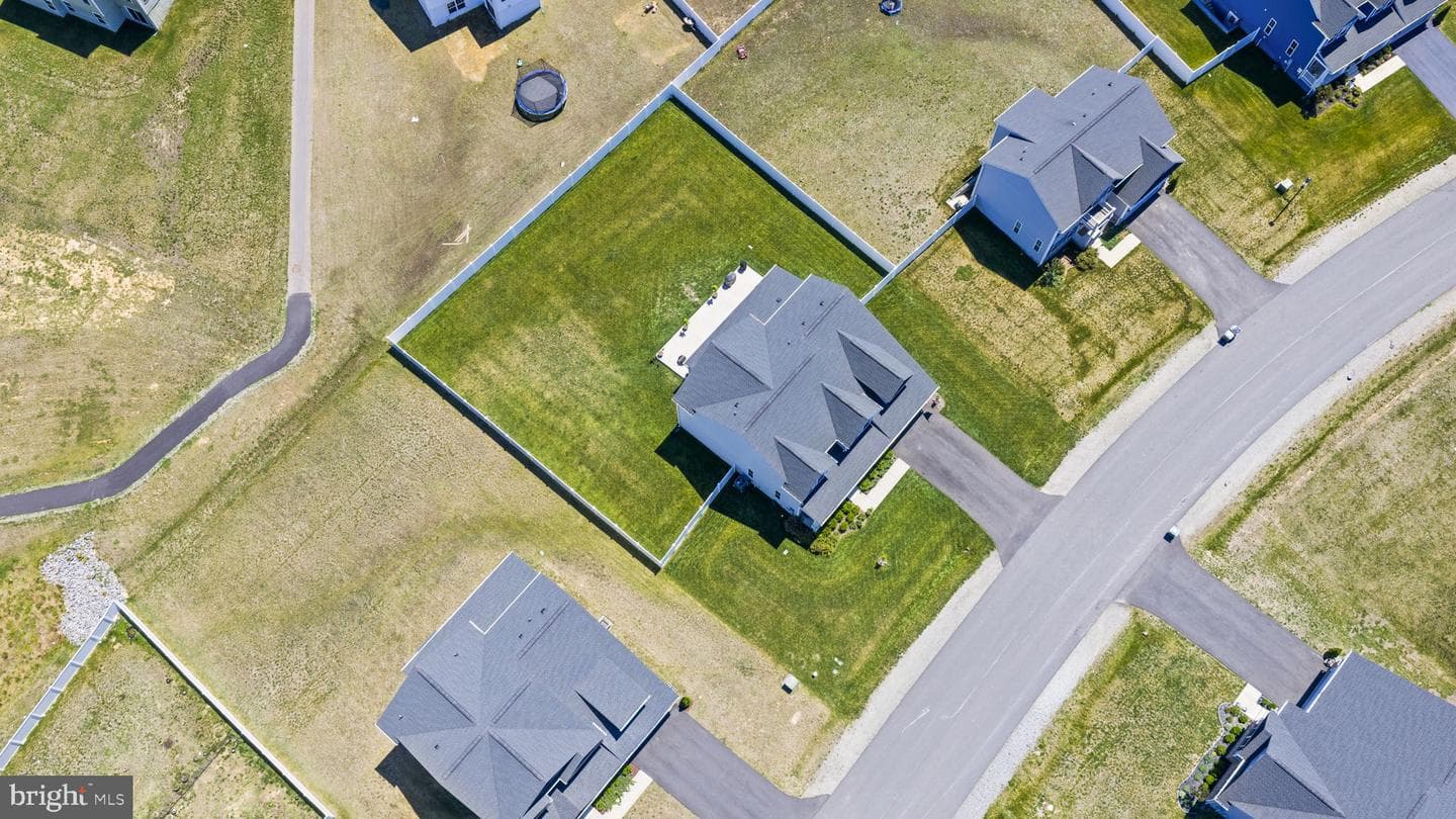 9305 Spring Hill Lane photo 60