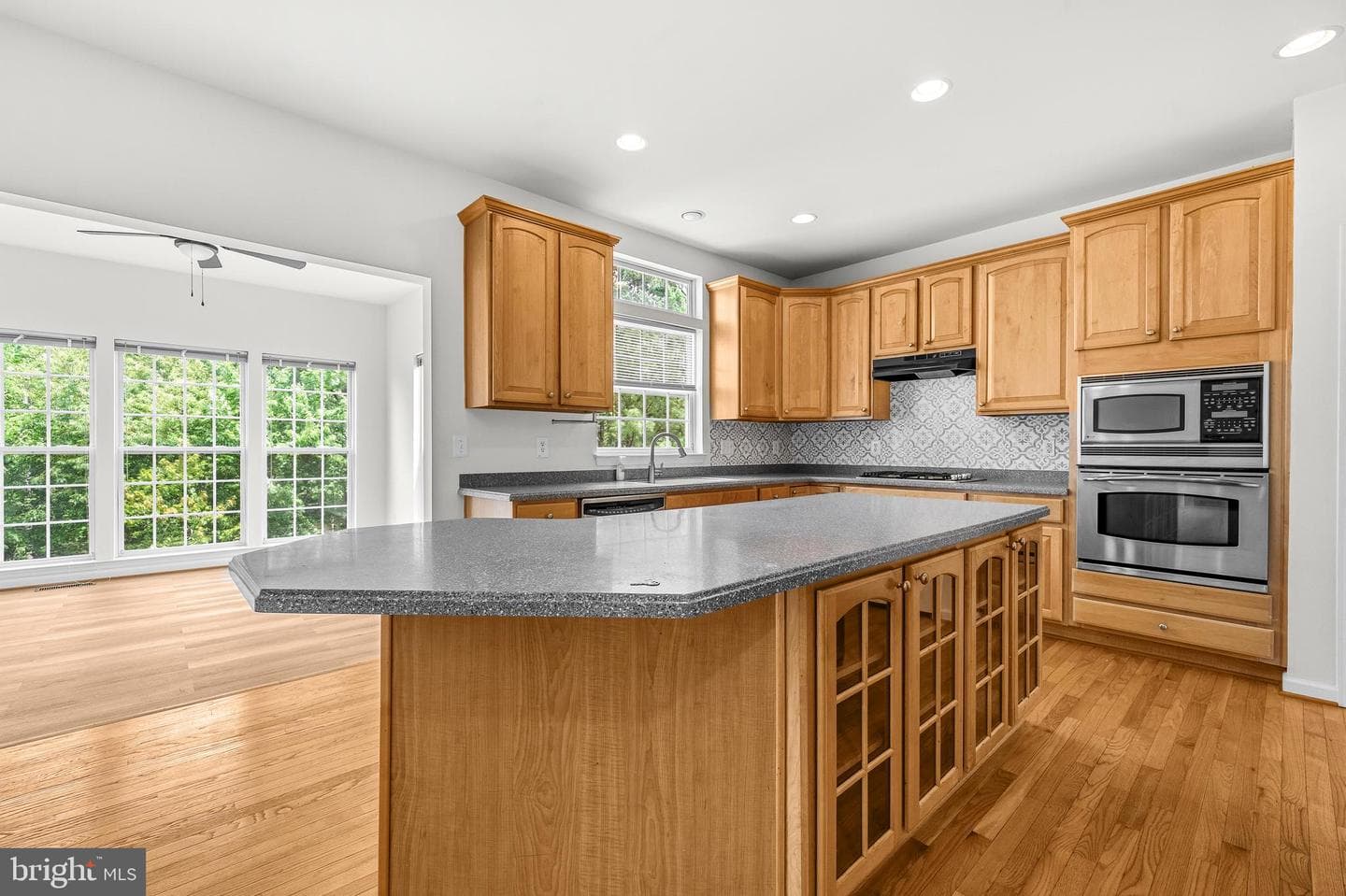 5407 Silver Maple Lane photo 14