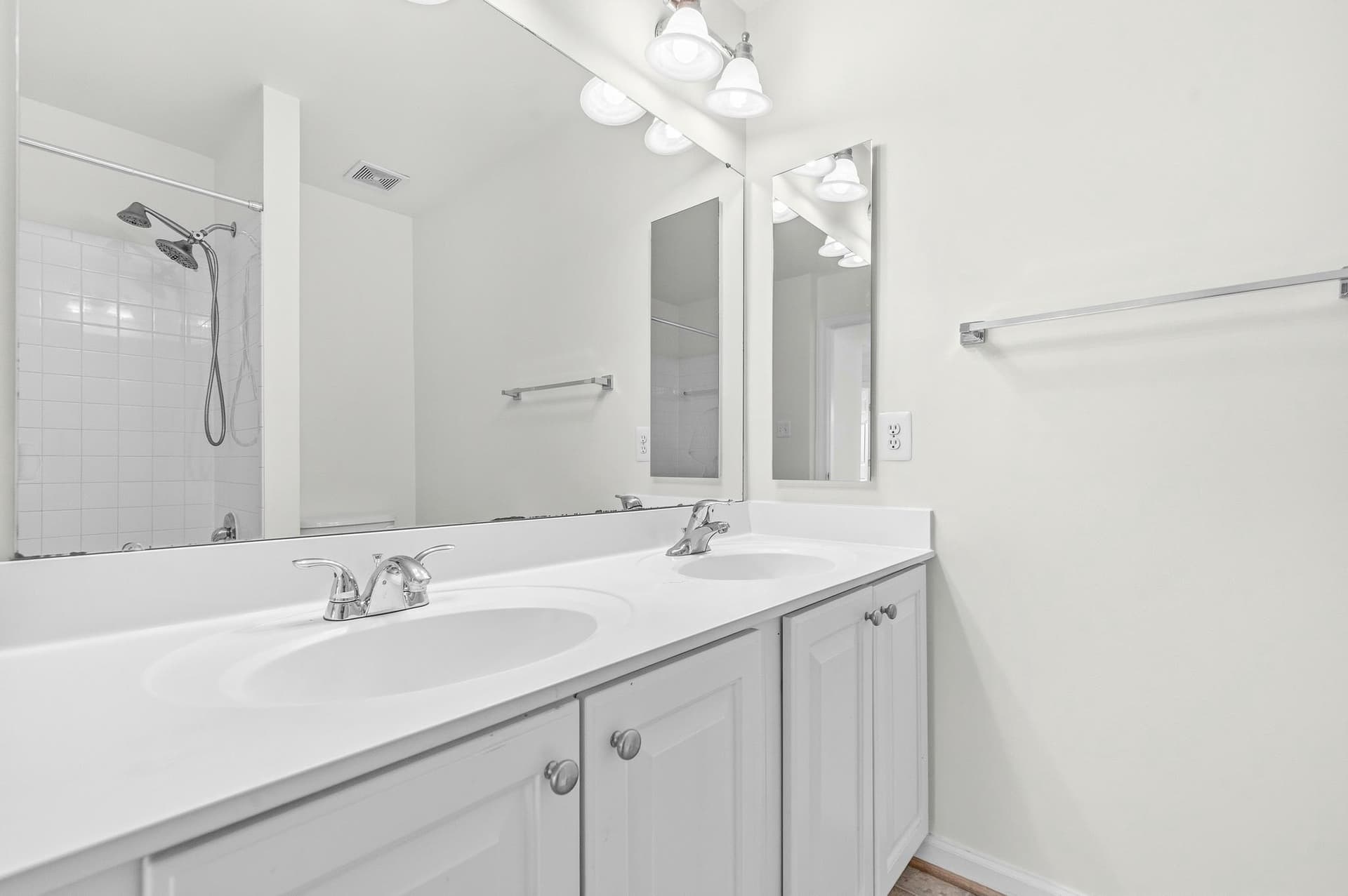 5407 Silver Maple Lane photo 38