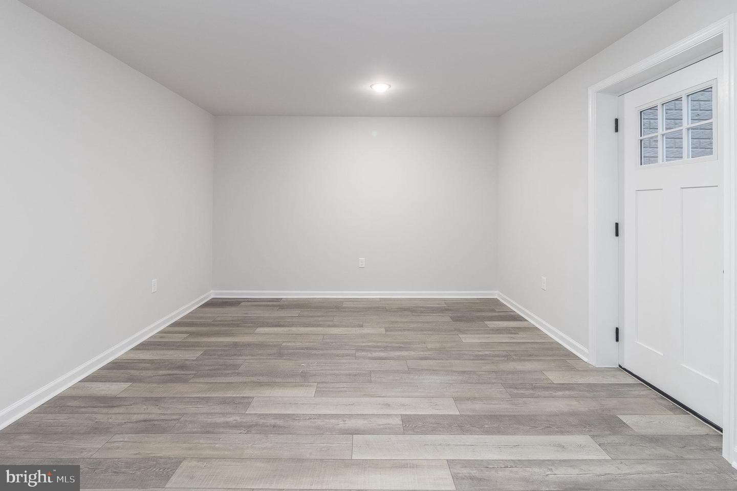 215 Mansfield Street photo 19