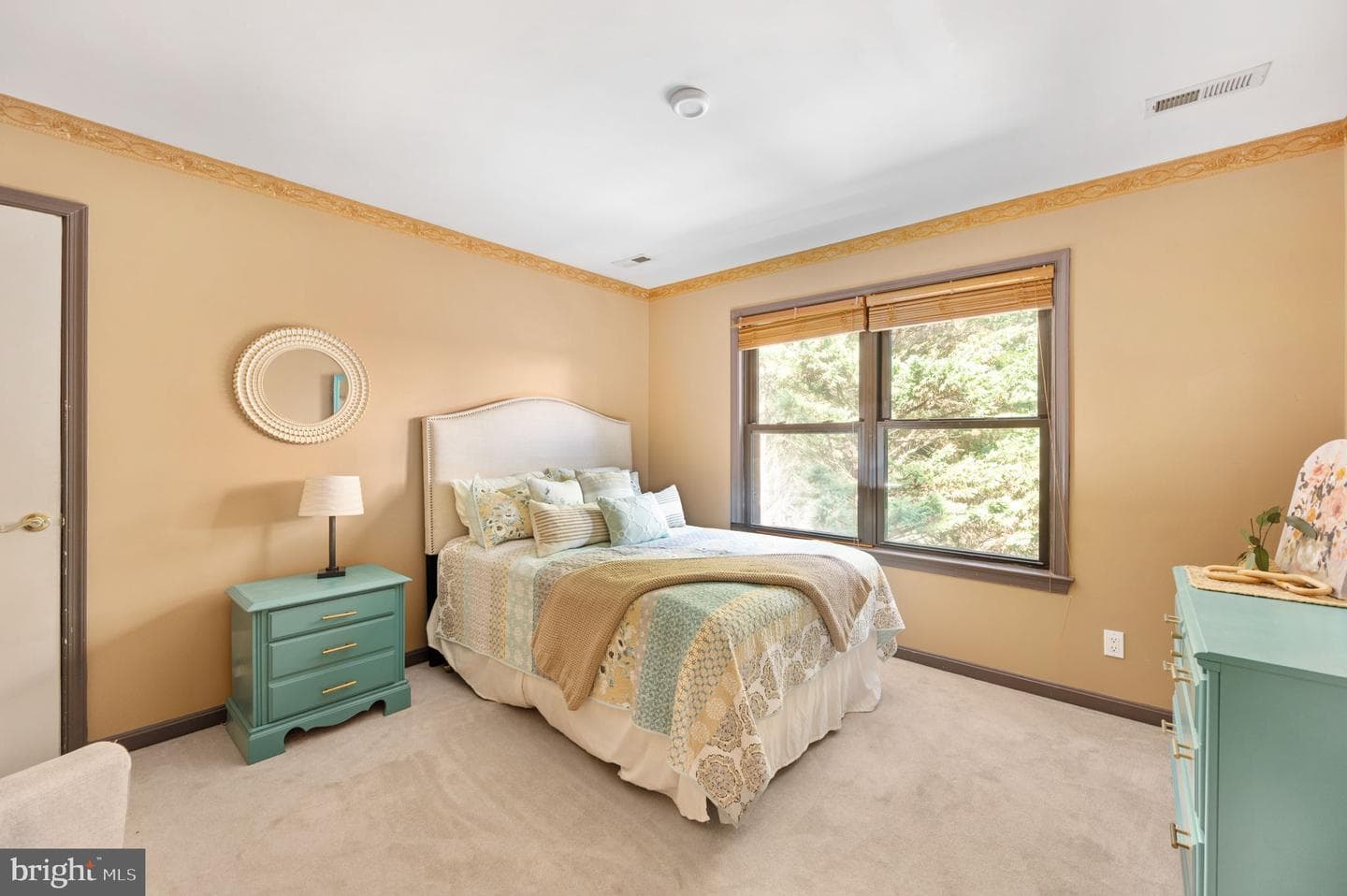 12504 Hawkins Lane photo 57