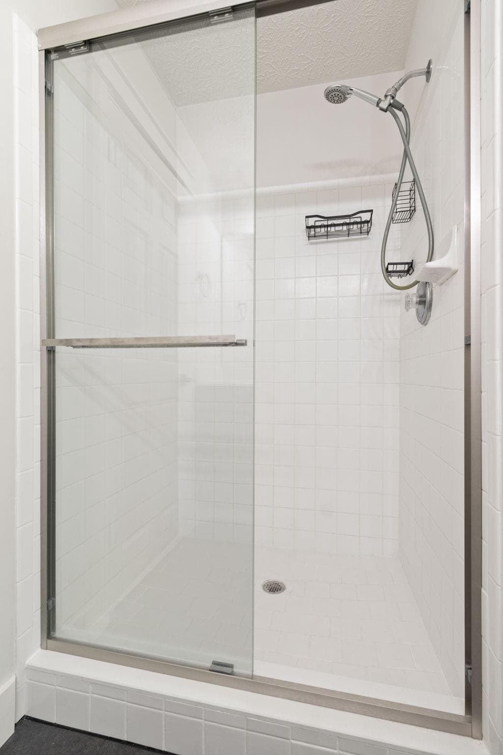 9516 Post Lane photo 34