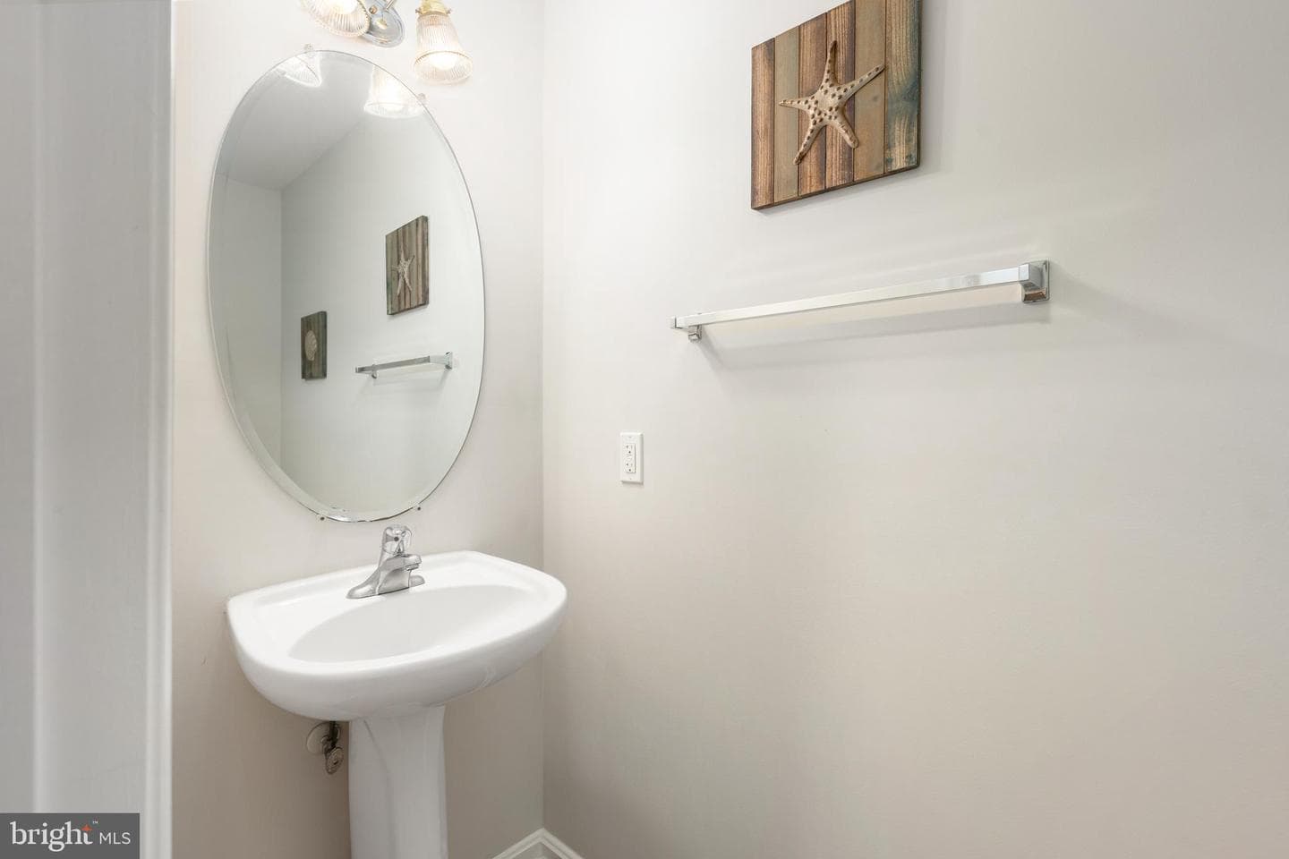 10416 Hillside Lane photo 24