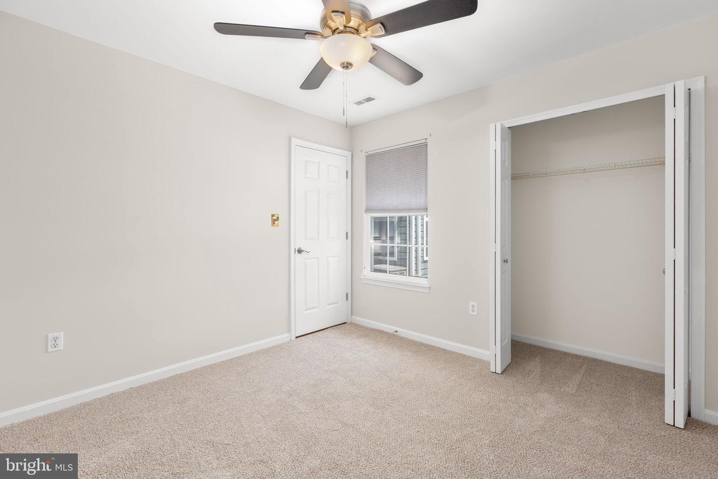 11248 Summerlake Boulevard photo 32