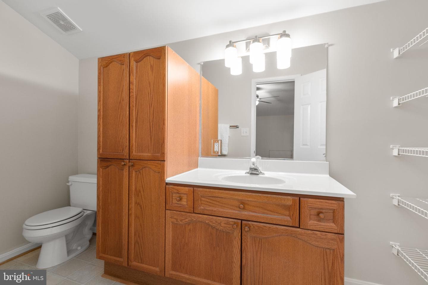 11248 Summerlake Boulevard photo 44