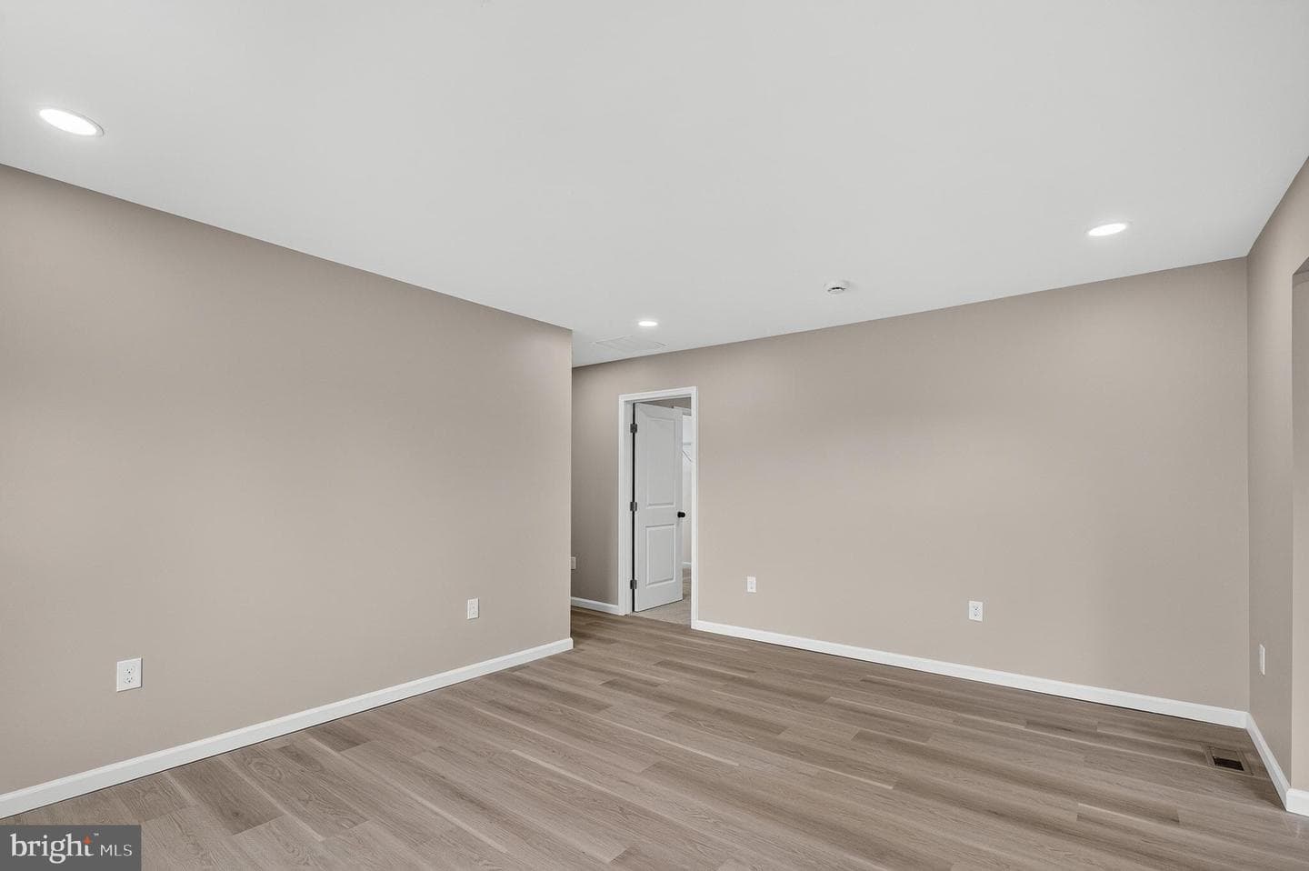 8039 Chancellor Road photo 53