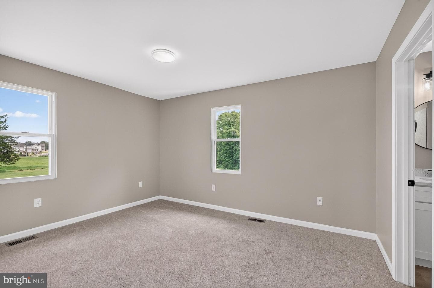 8039 Chancellor Road photo 71