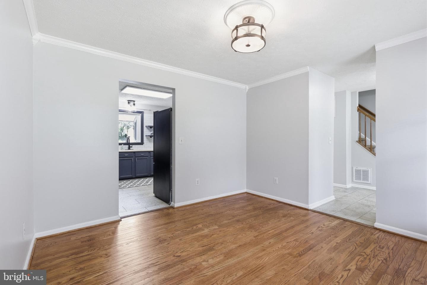 10108 Ballston Rd photo 6