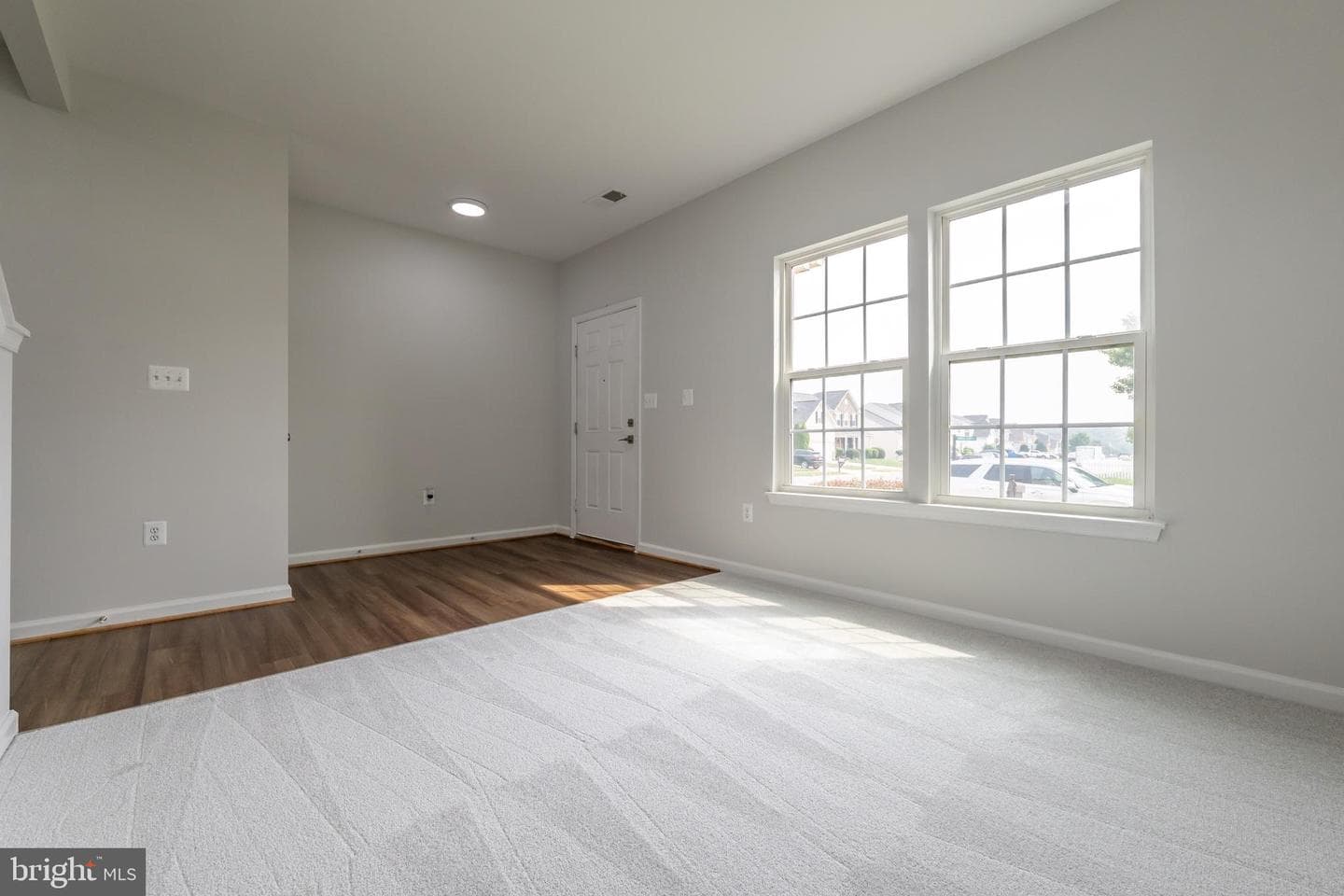 9349 Birch Cliff Drive photo 18