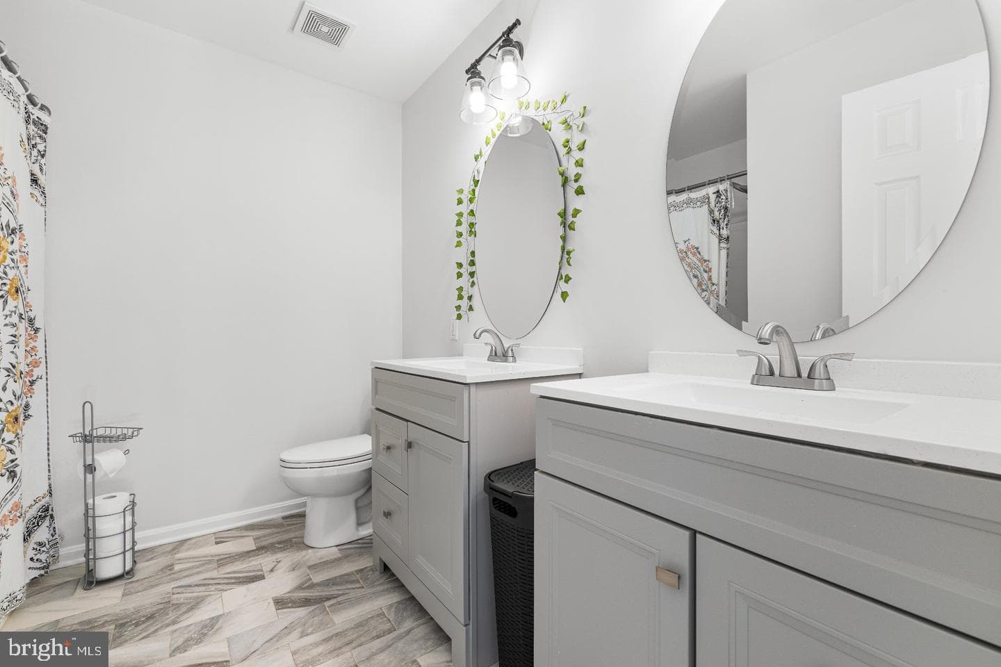 12016 Kingswood Boulevard photo 29