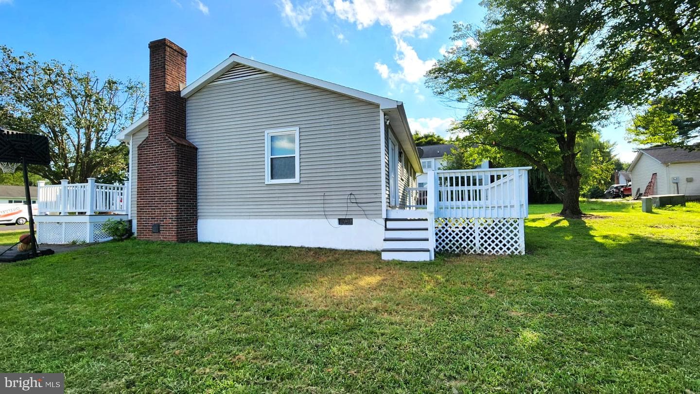 7113 Sharon Road photo 5