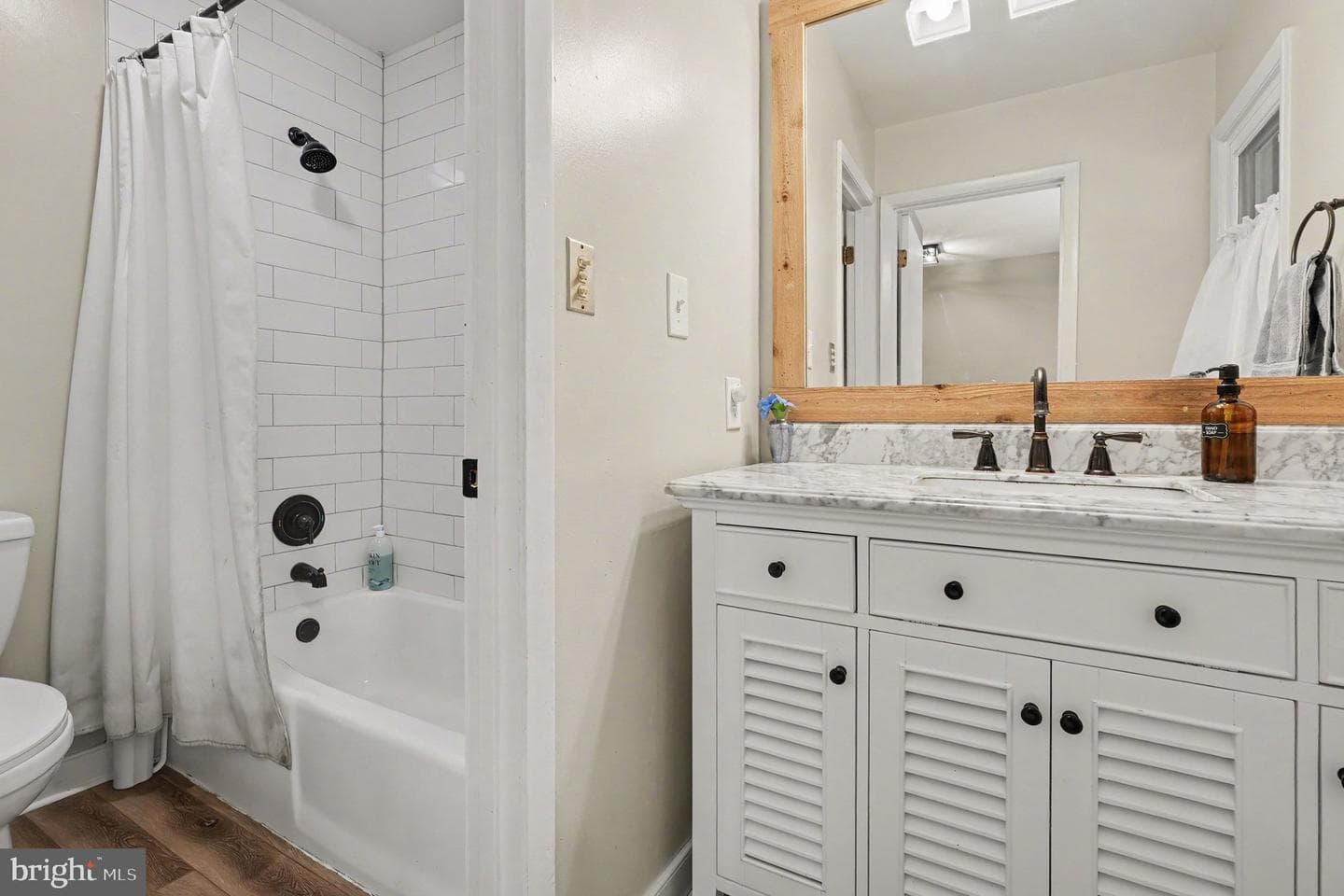 7005 River Road photo 22