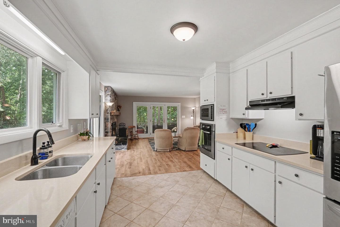 7005 River Road photo 8