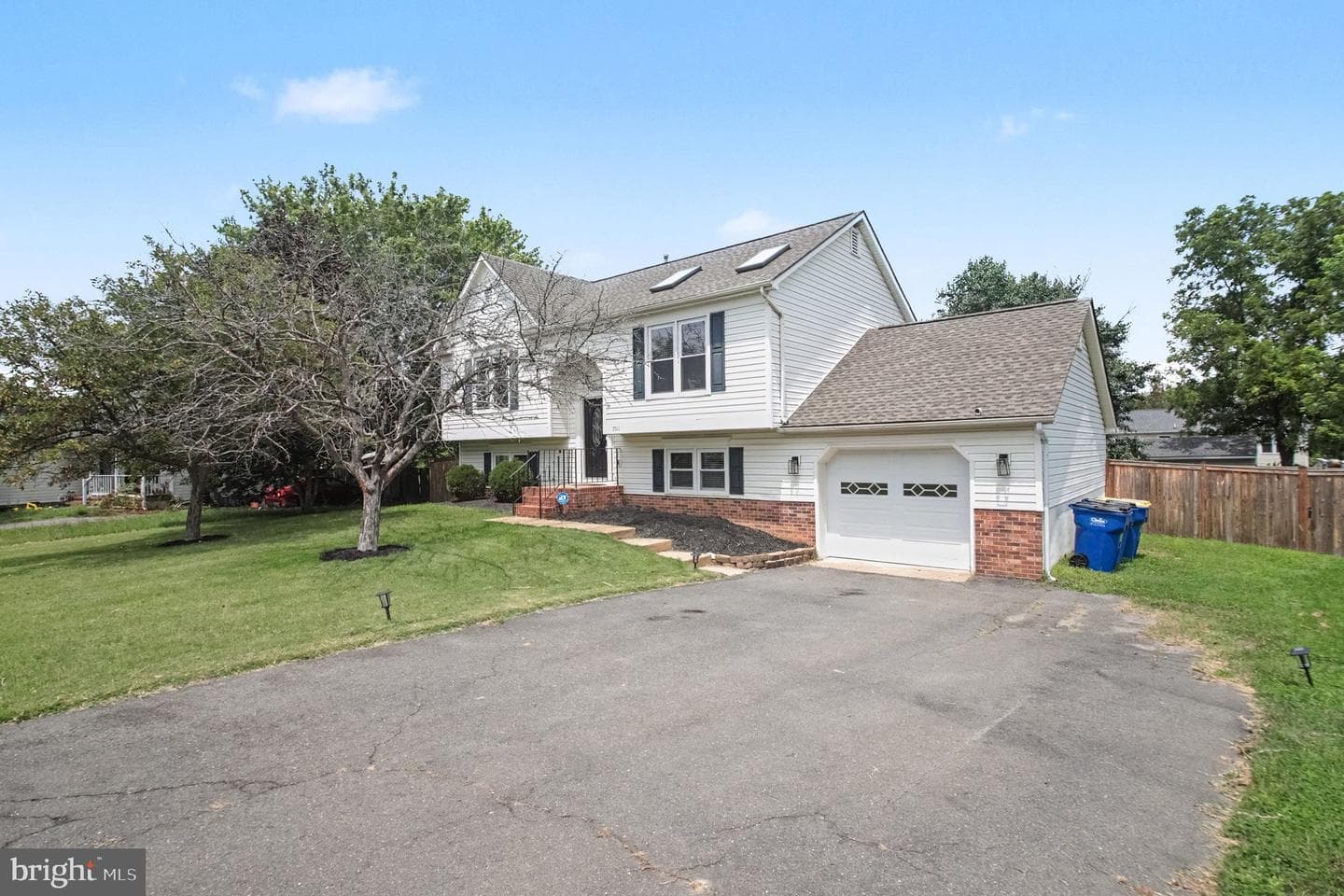 7511 Daughtry Drive photo 25