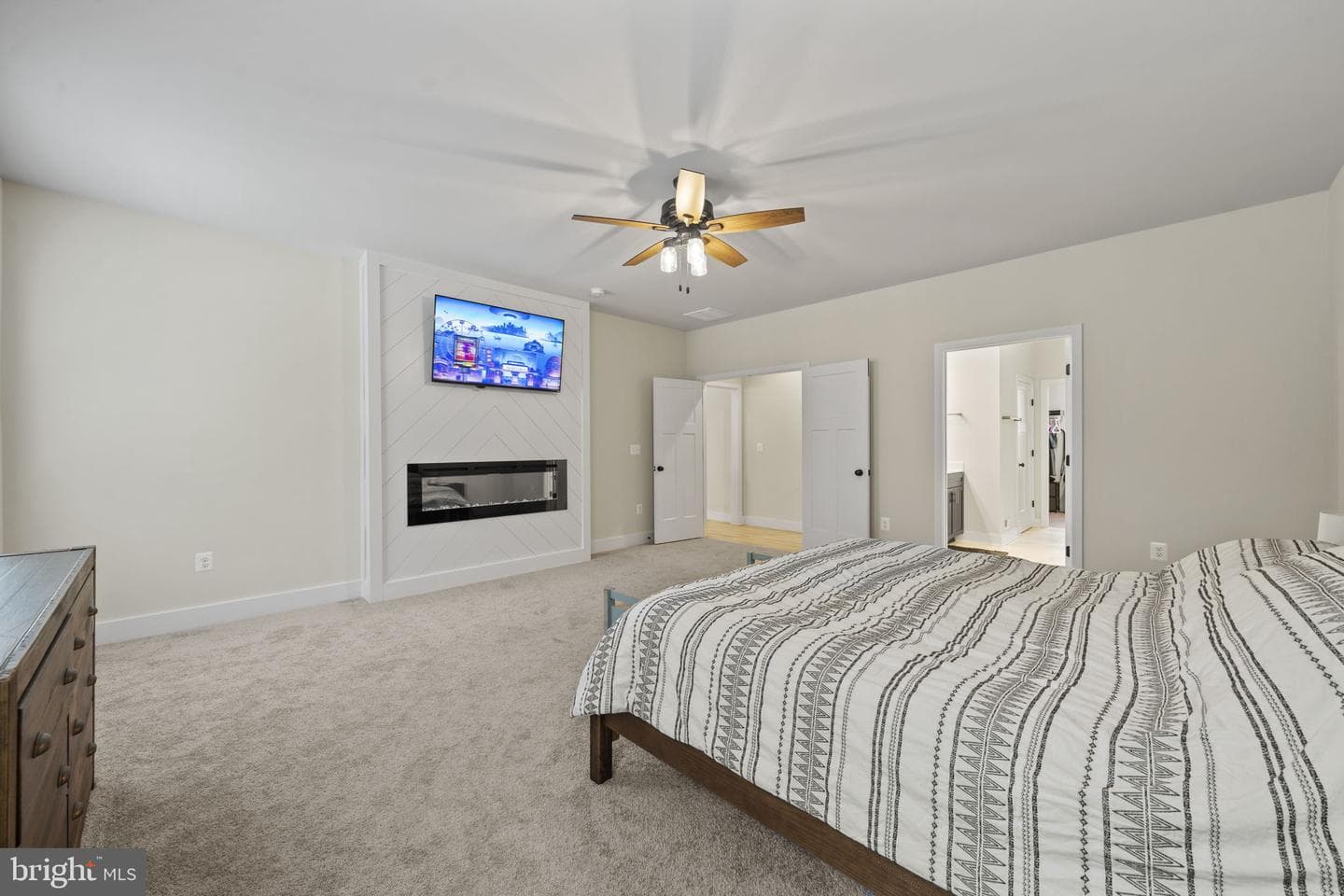 64 Estates Drive photo 27