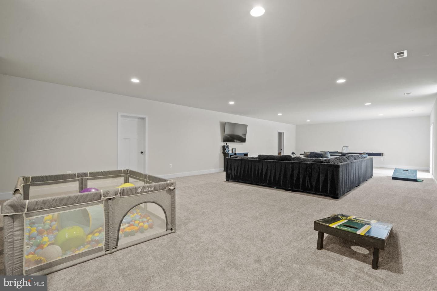 64 Estates Drive photo 33