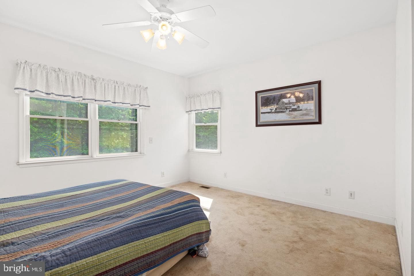10 Piper Place photo 32