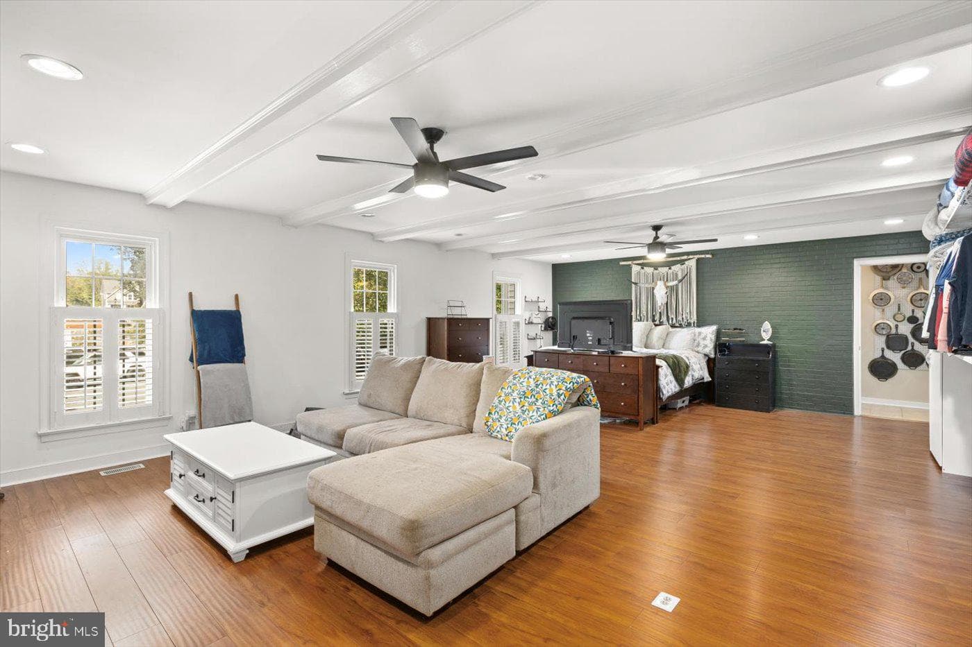 616 Winterberry Drive photo 21