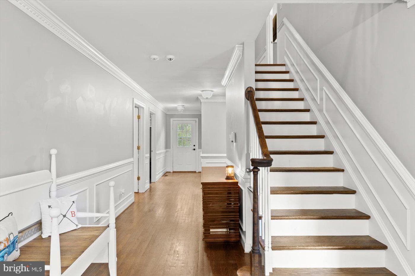 616 Winterberry Drive photo 8