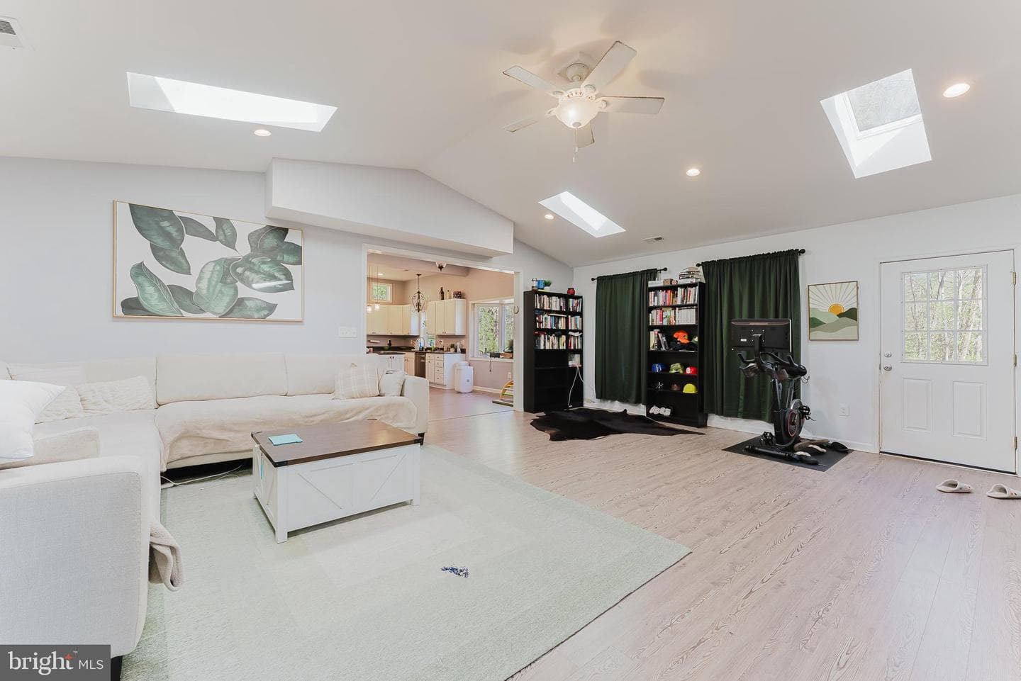63 Dent Road photo 20