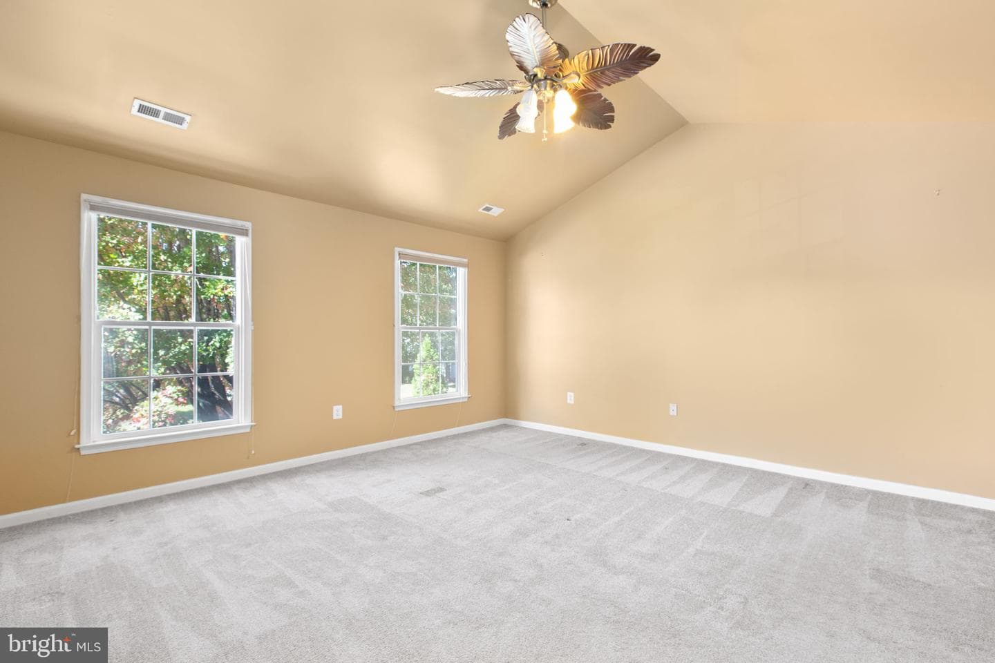 36 Morningmist Drive photo 37