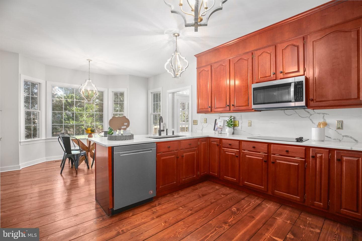 200 Kent Avenue photo 18
