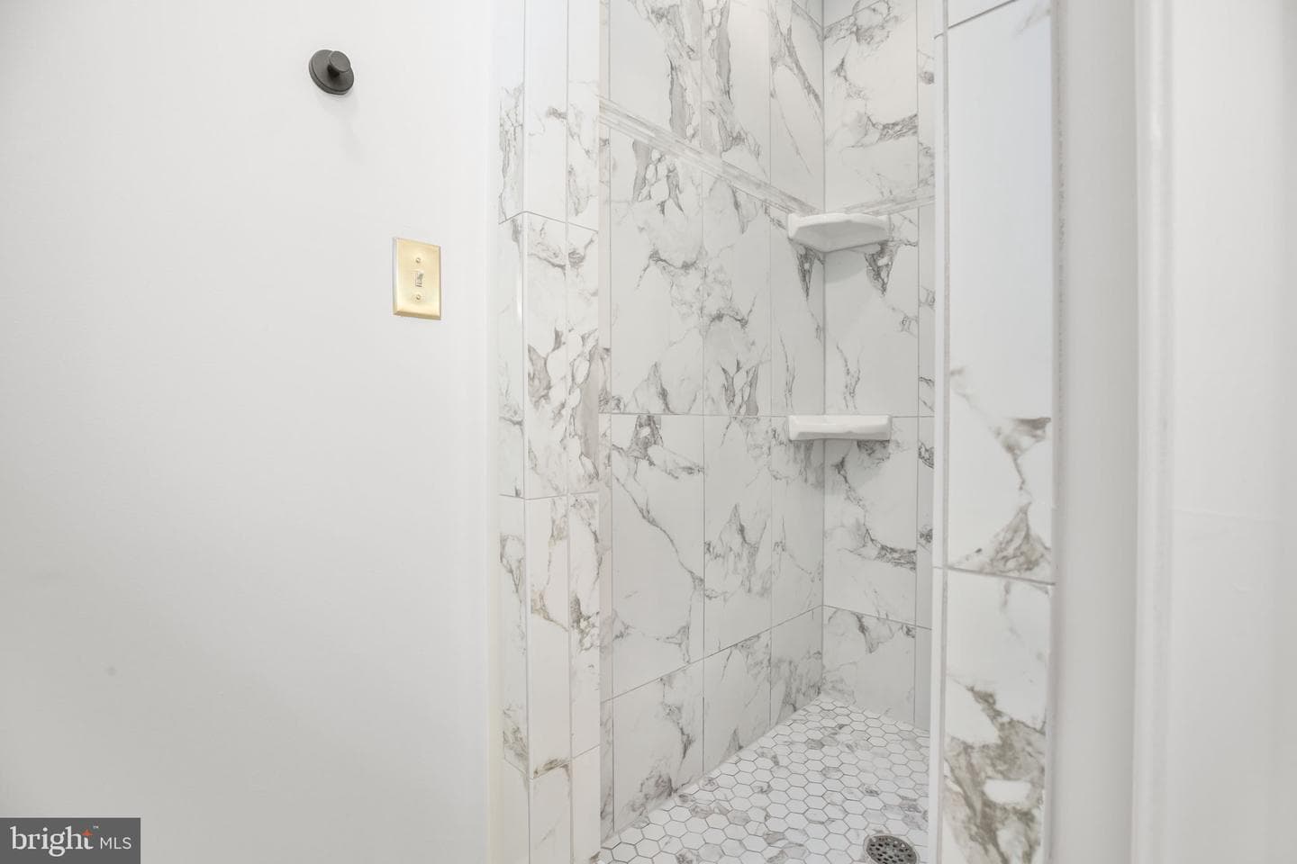 200 Kent Avenue photo 39