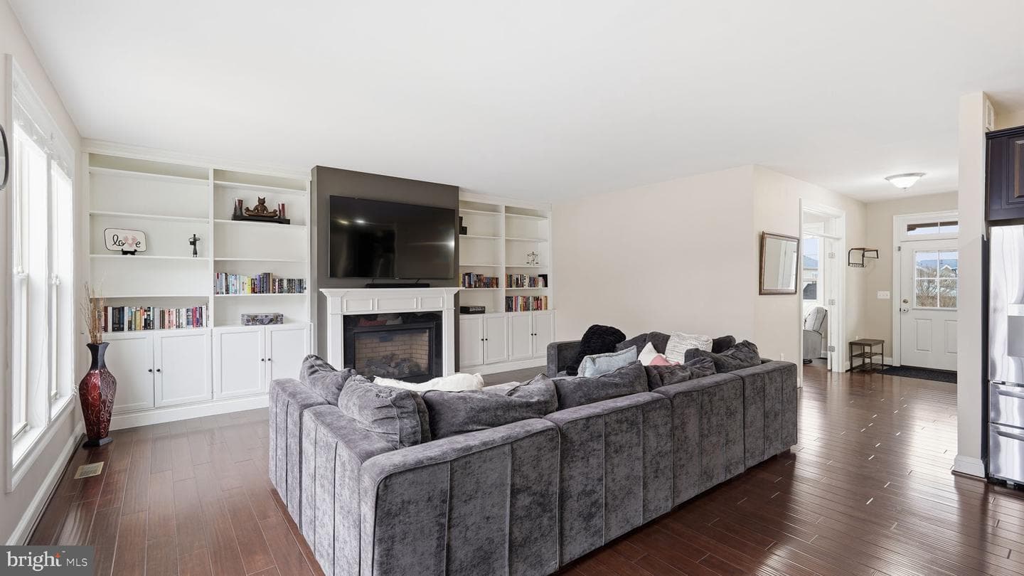 111 Pear Blossom Road photo 12