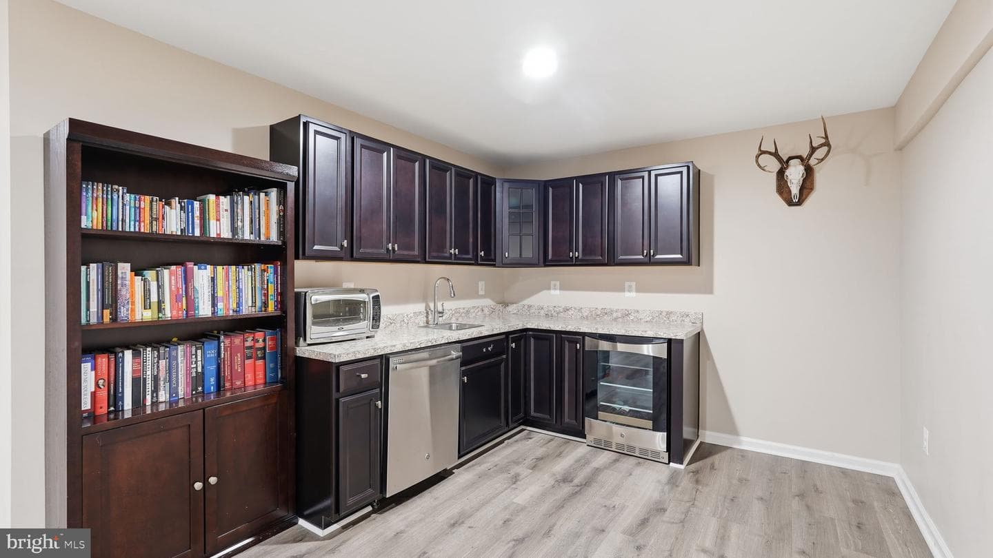 111 Pear Blossom Road photo 31