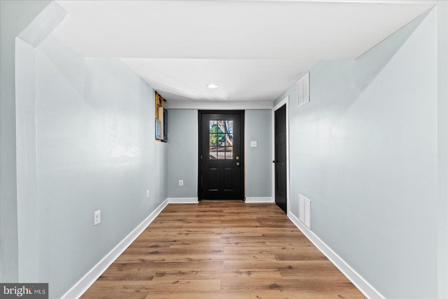 611 Edwards Drive photo 36