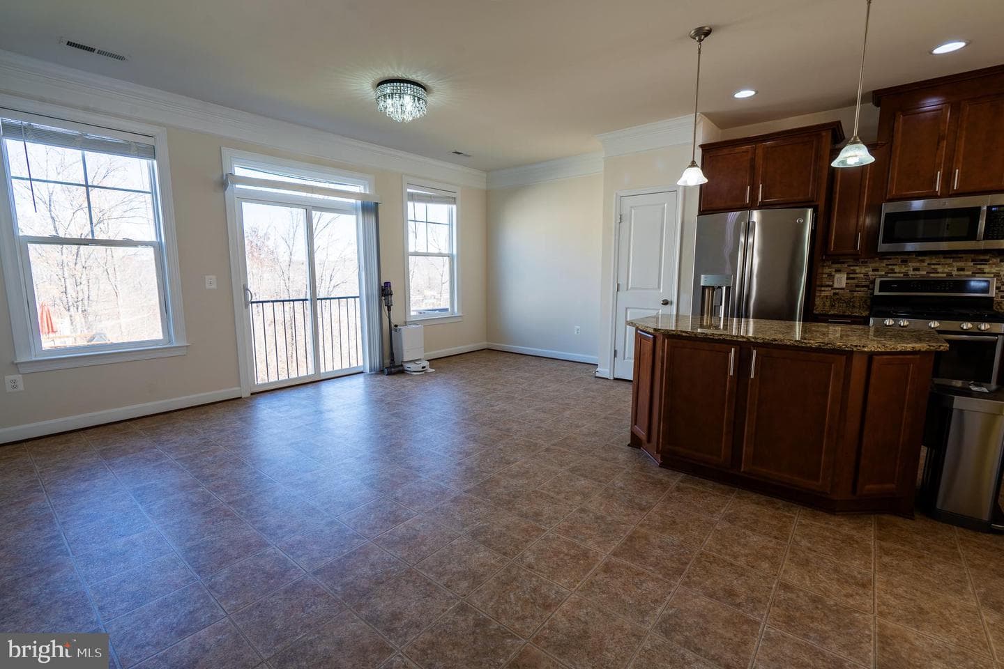 107 Hollister Lane photo 14