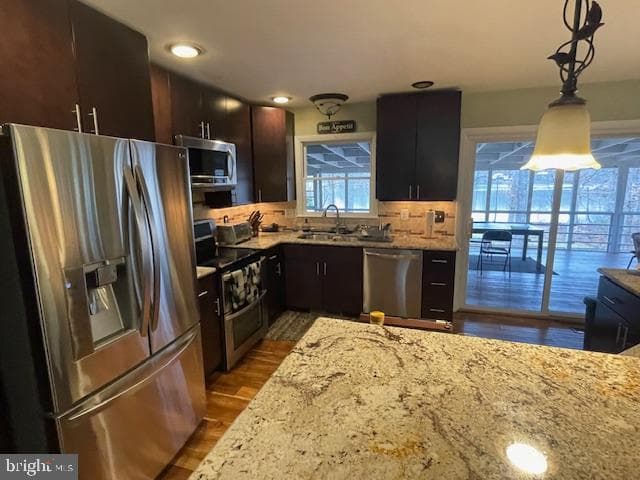 1014 Lakeview Drive photo 8