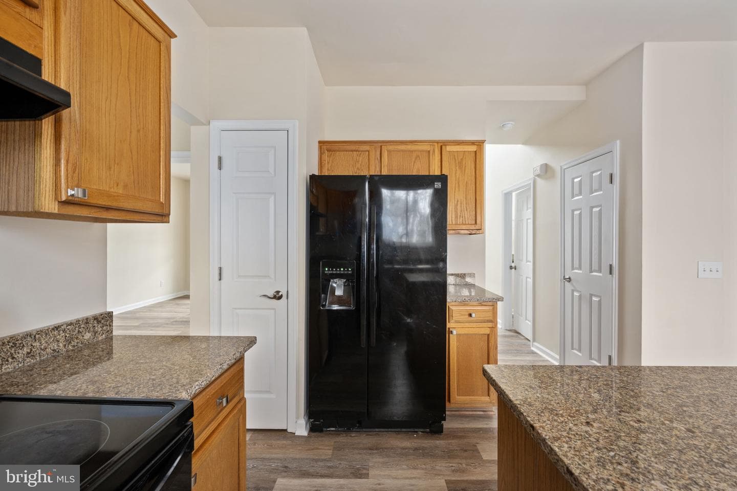 8 Newport Court photo 13