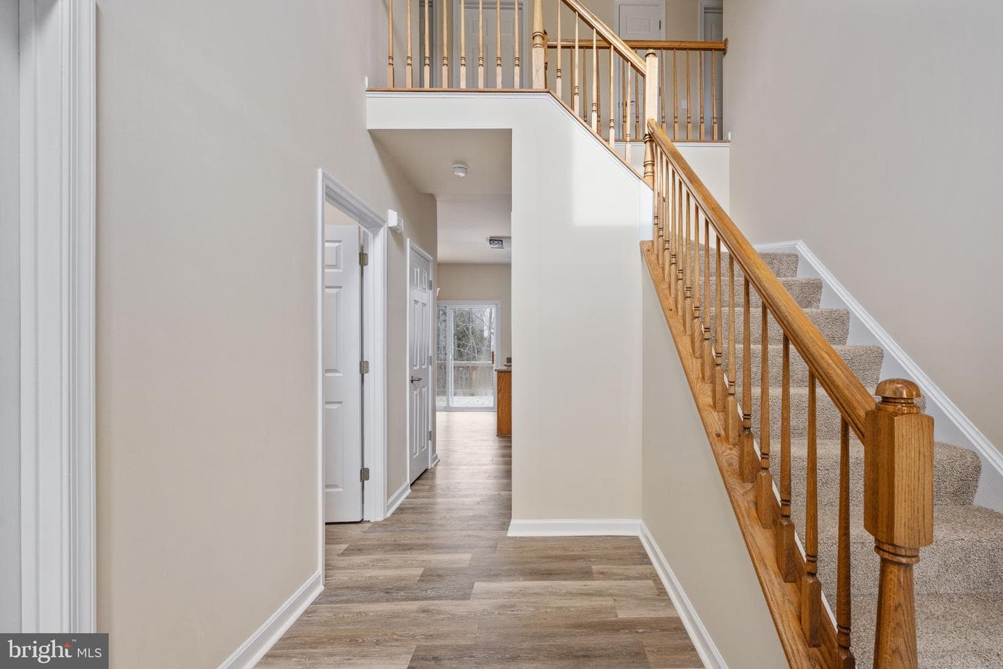 8 Newport Court photo 25