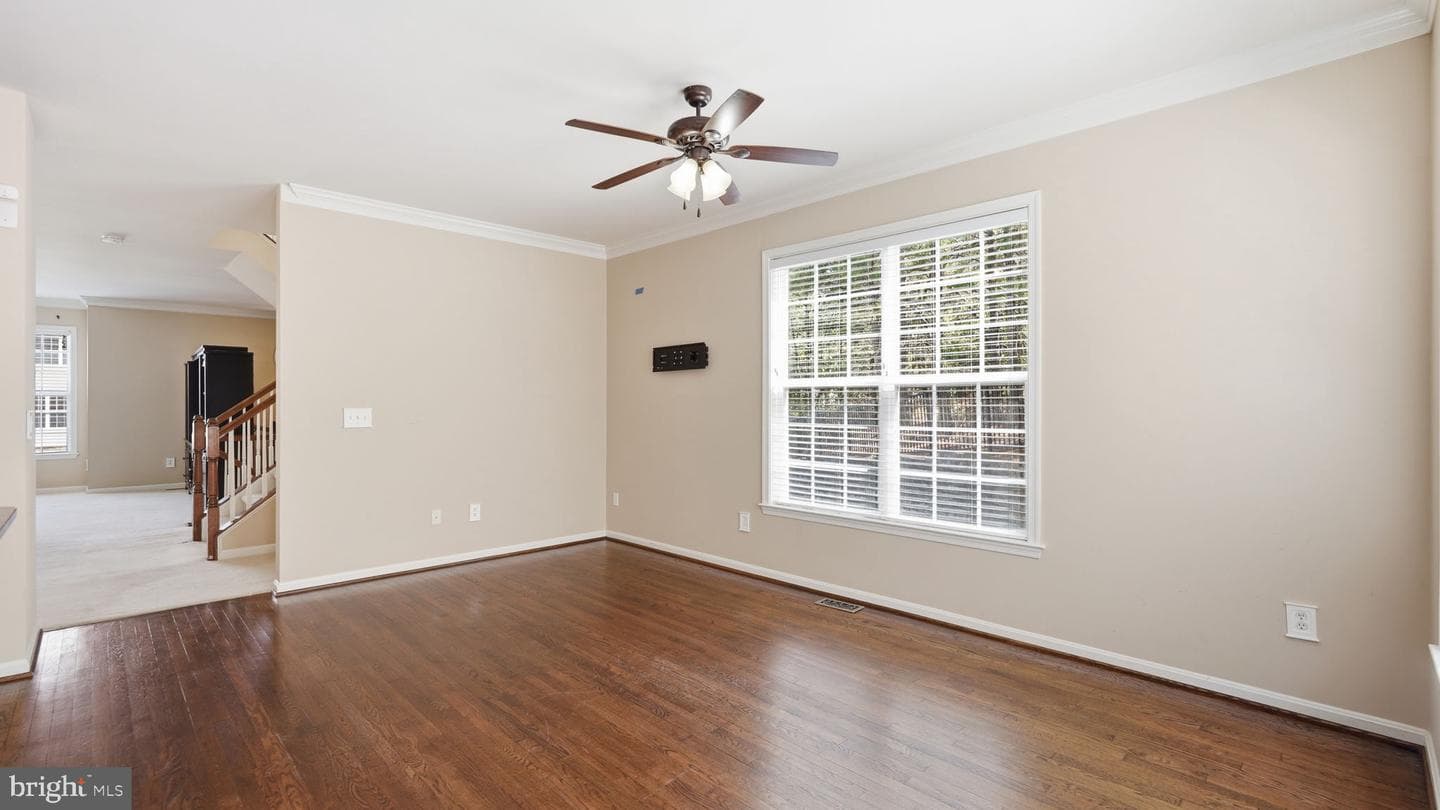 101 Coral Reef Court photo 7