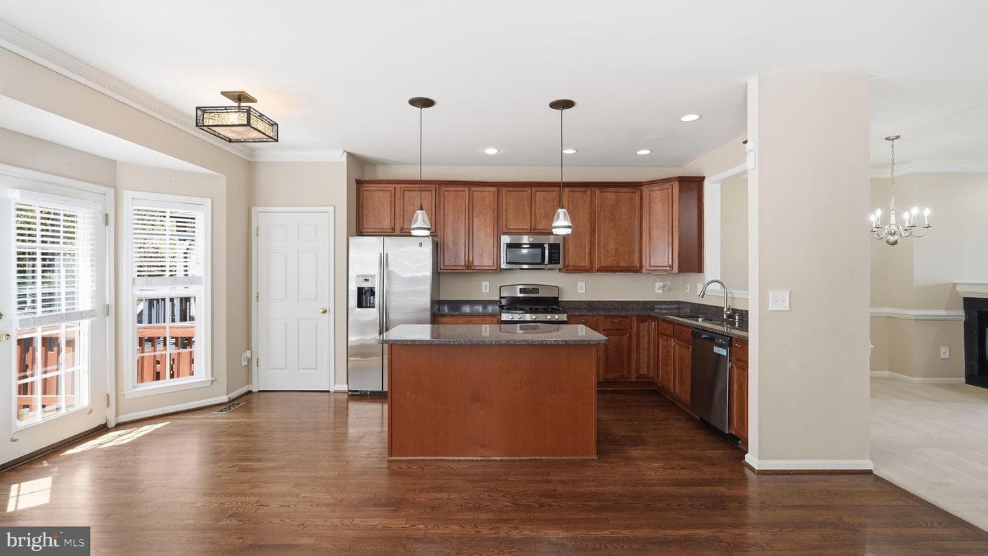 101 Coral Reef Court photo 9